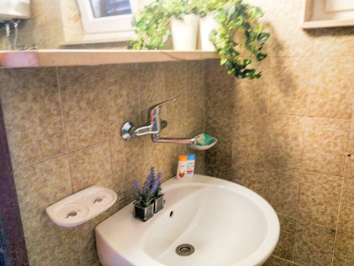 Apartman Damir Sumartin Εξωτερικό φωτογραφία
